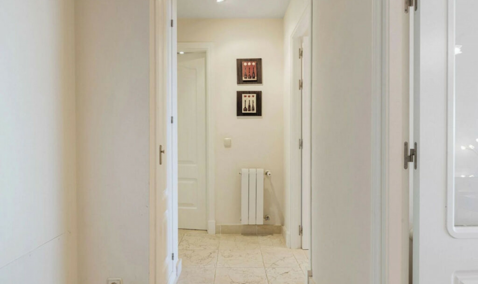 Resale - Apartment -
Los Flamingos