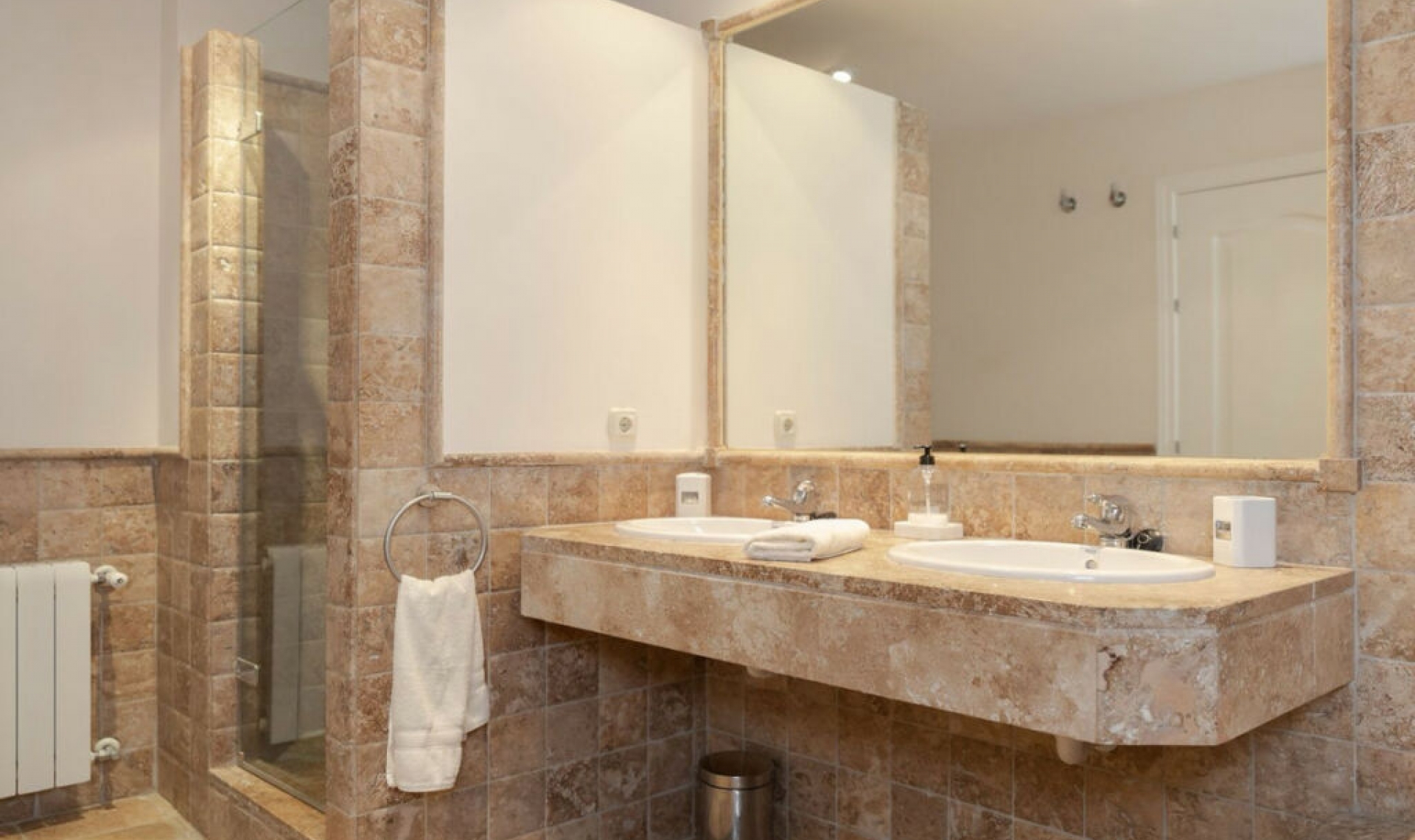 Resale - Apartment -
Los Flamingos