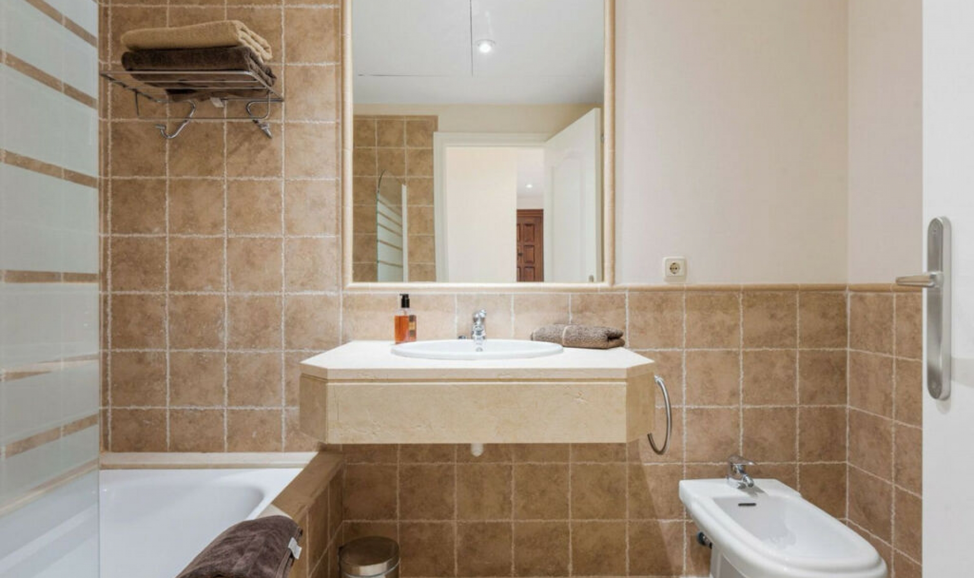 Resale - Apartment -
Los Flamingos