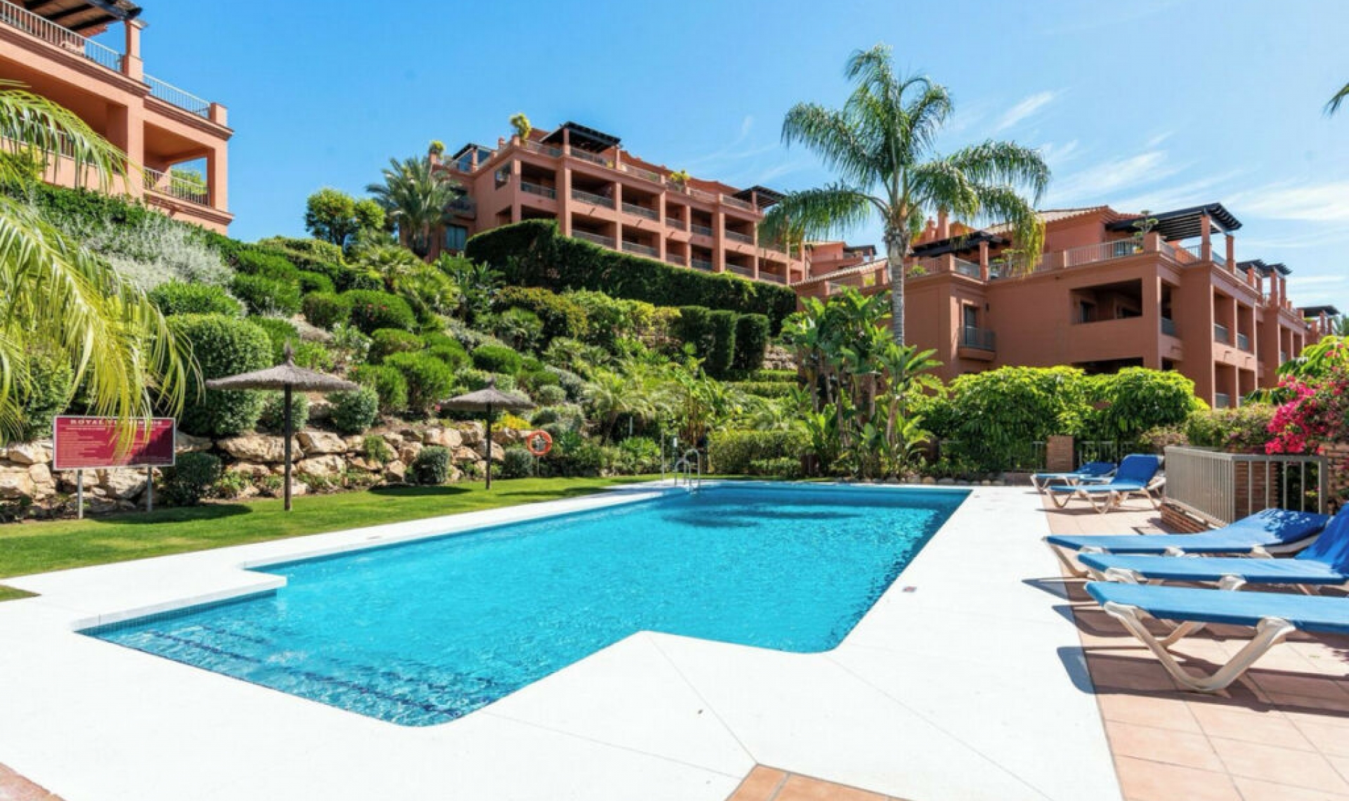 Resale - Apartment -
Los Flamingos