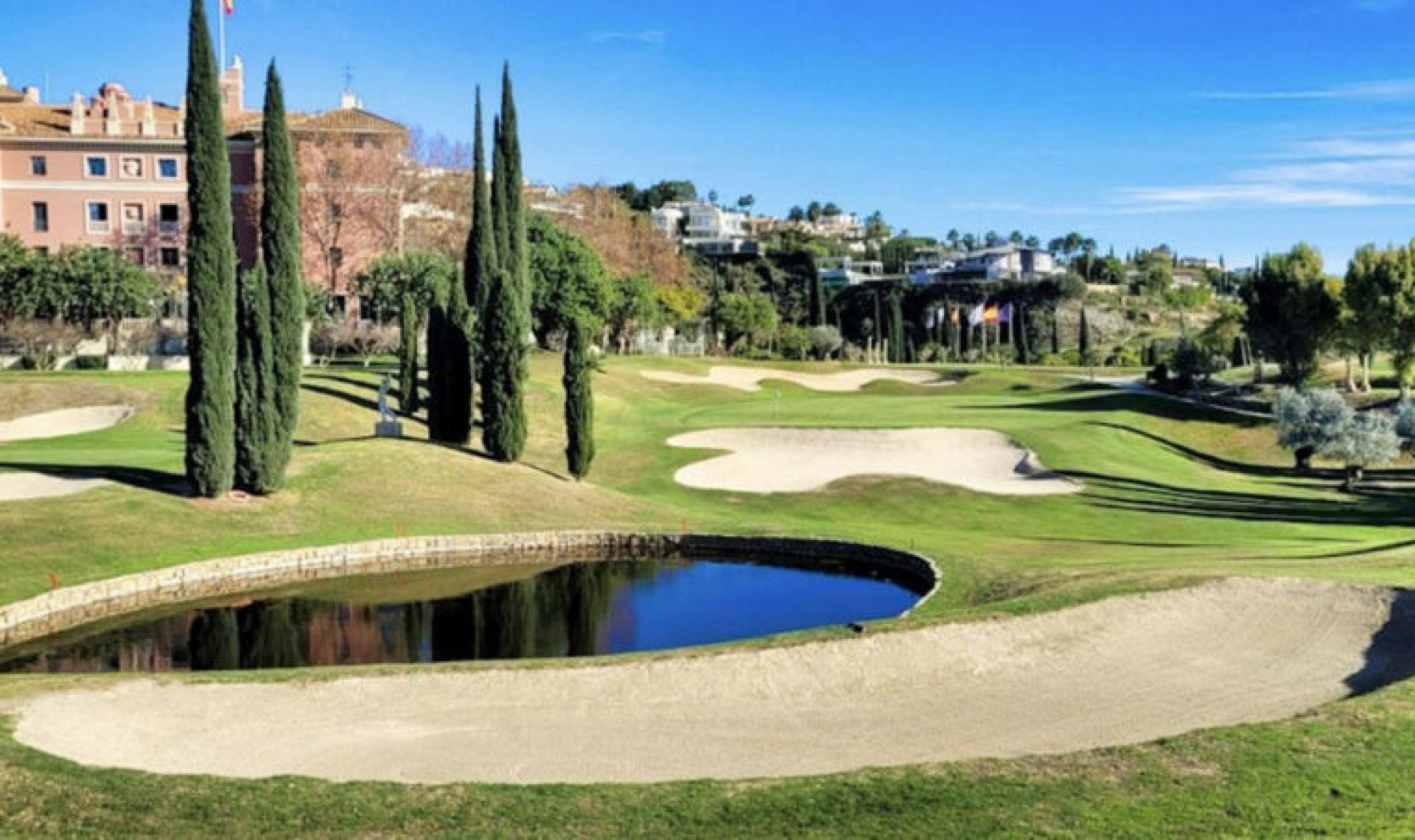 Resale - Apartment -
Los Flamingos