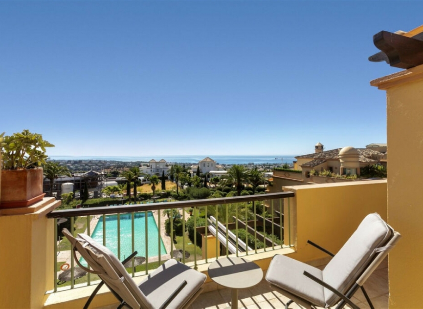 Resale - Apartment -
Los Flamingos