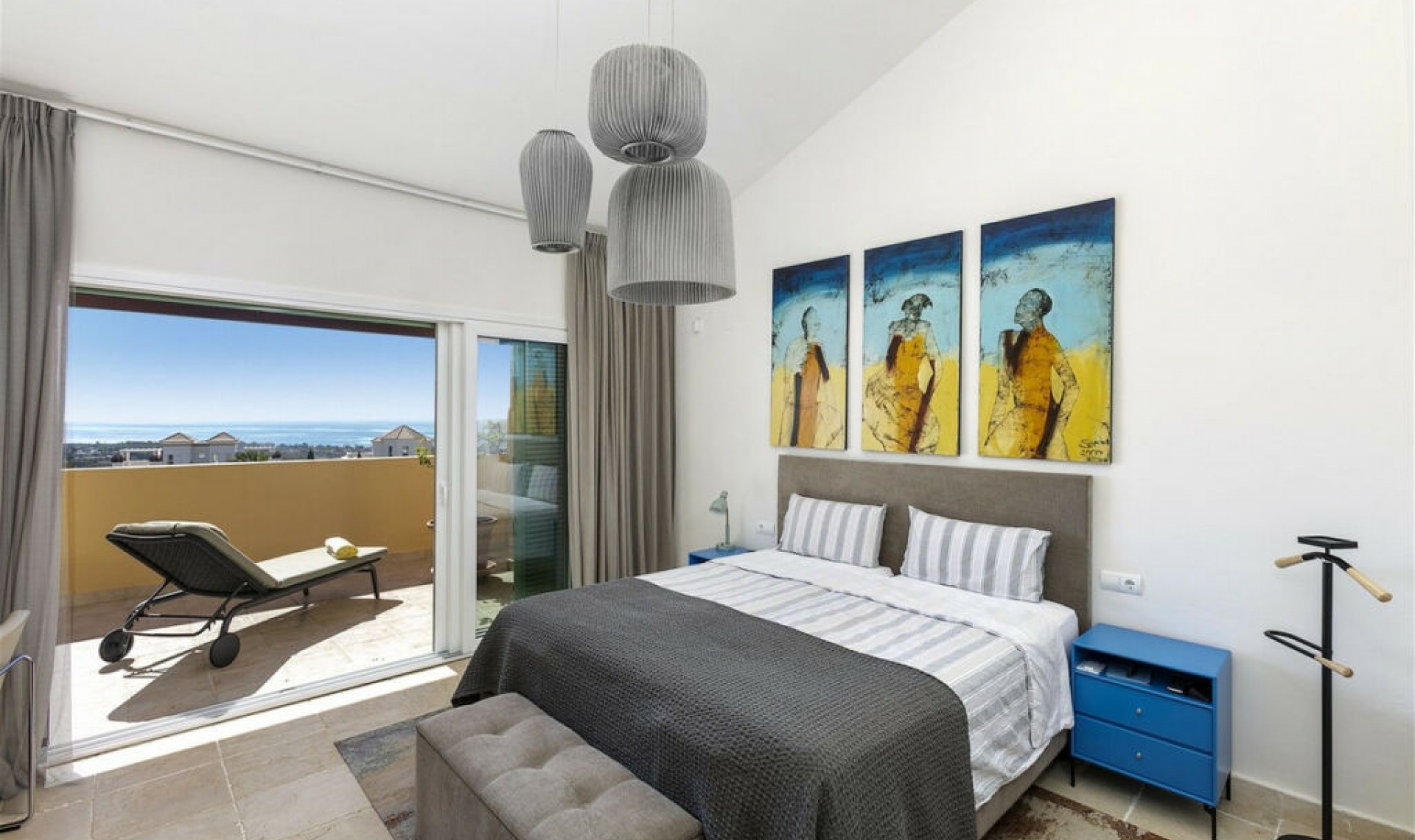 Resale - Apartment -
Los Flamingos