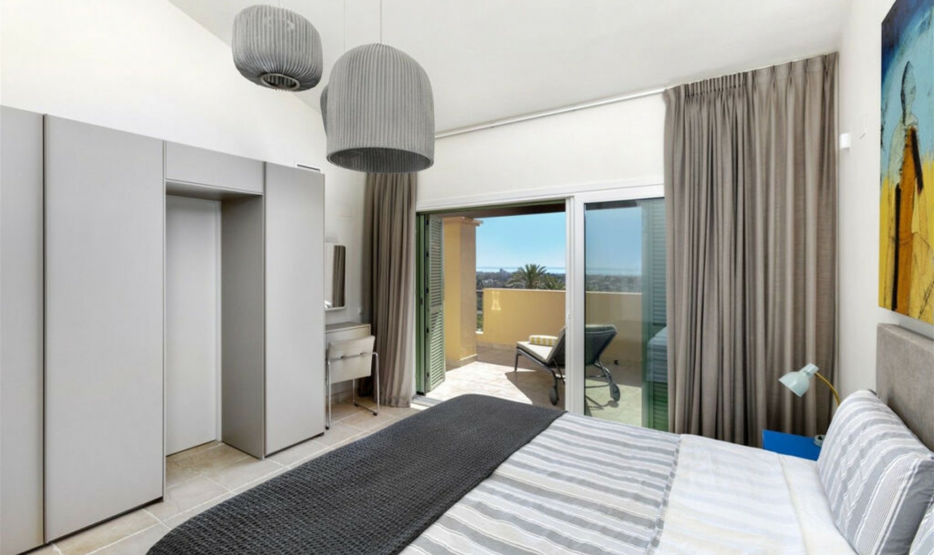 Resale - Apartment -
Los Flamingos