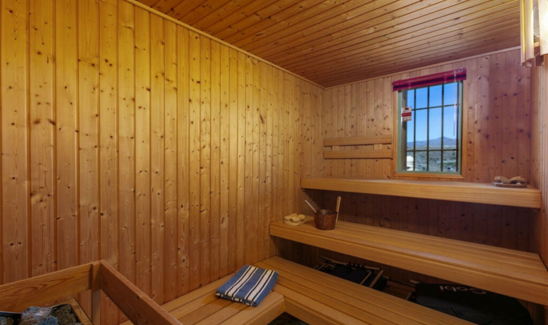 Resale - Apartment -
Los Flamingos