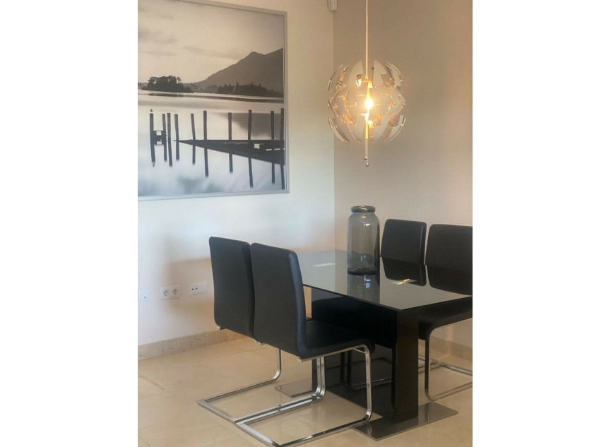 Resale - Apartment -
Los Flamingos