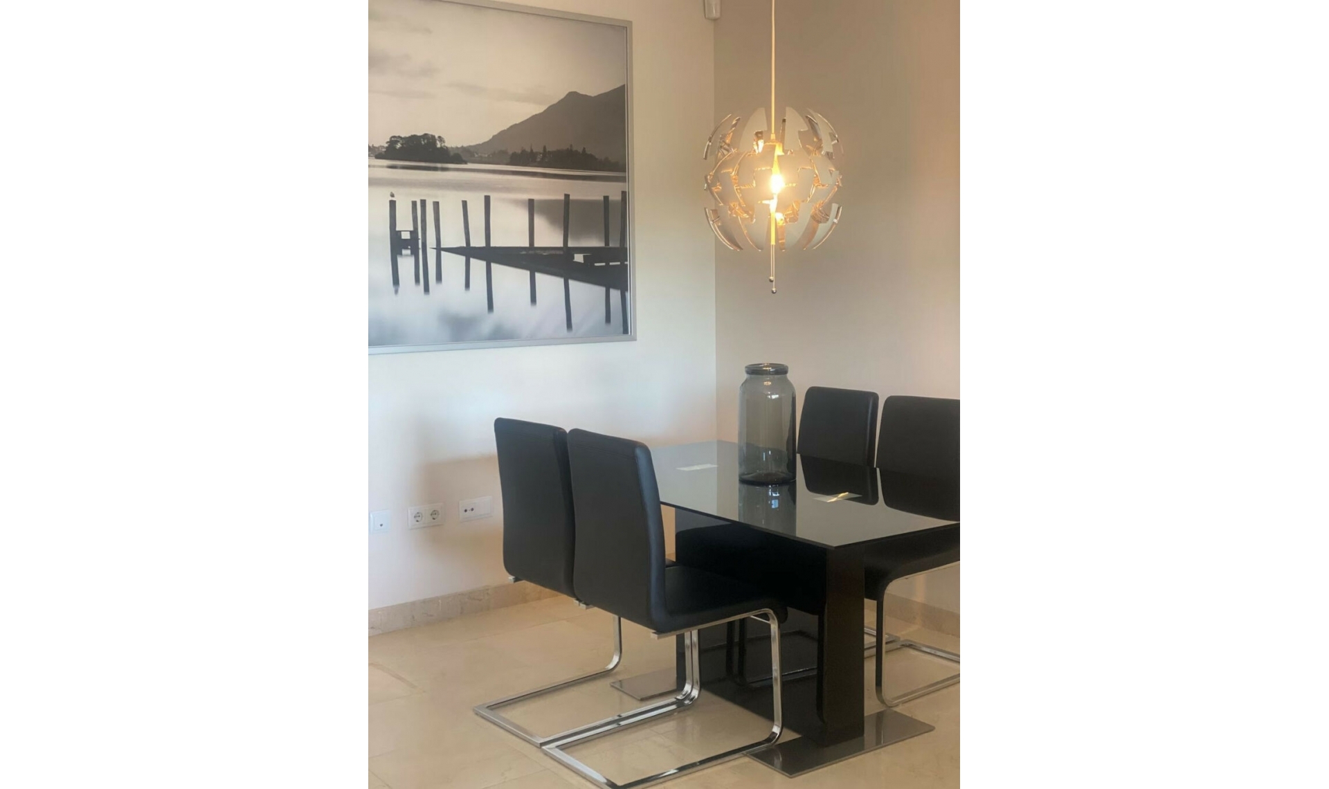 Resale - Apartment -
Los Flamingos