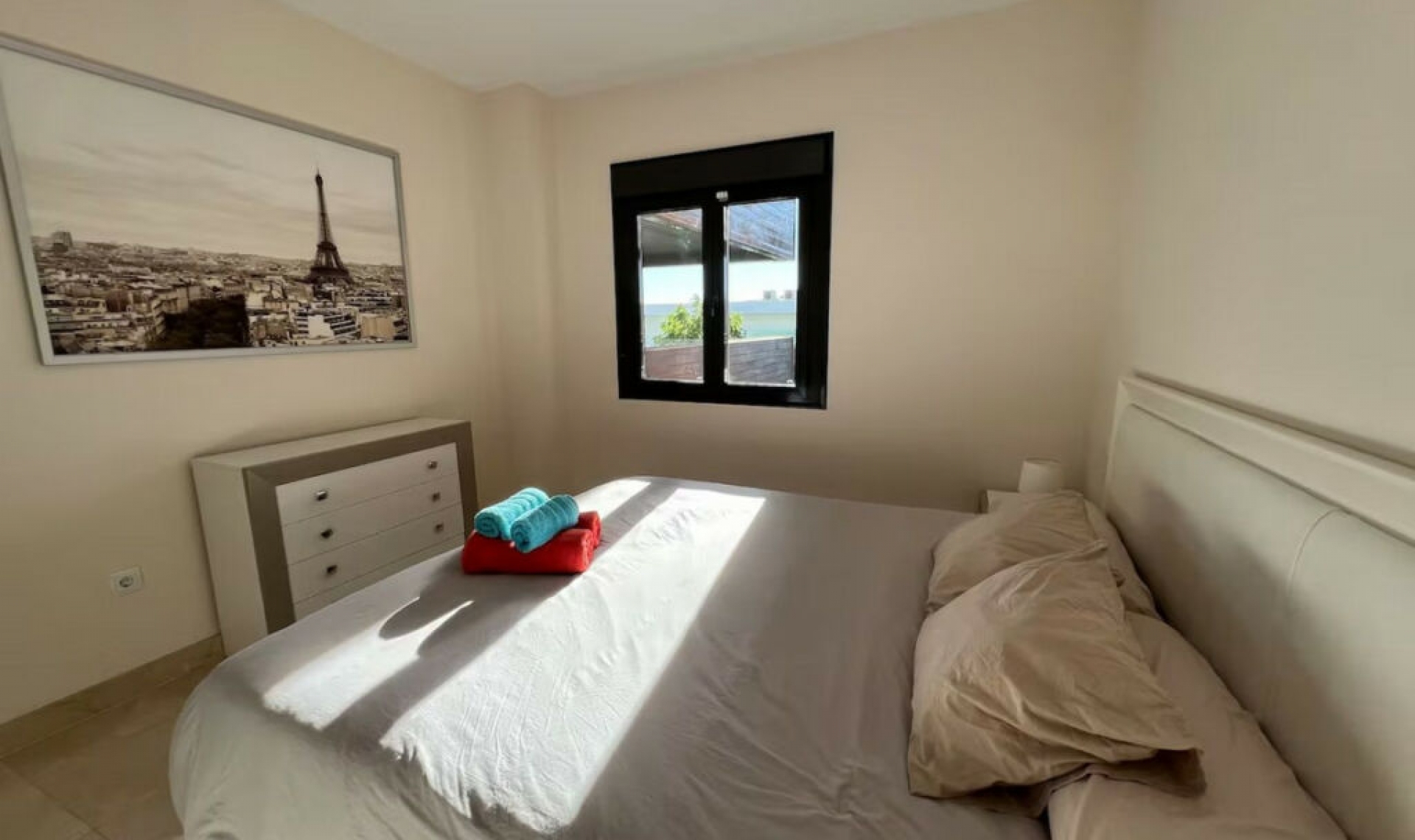 Resale - Apartment -
Los Flamingos