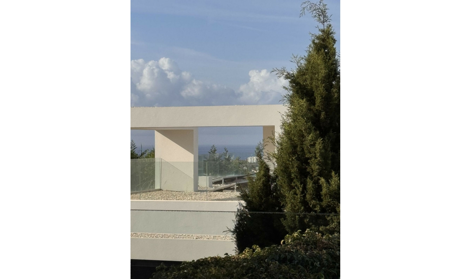 Resale - Apartment -
Los Flamingos