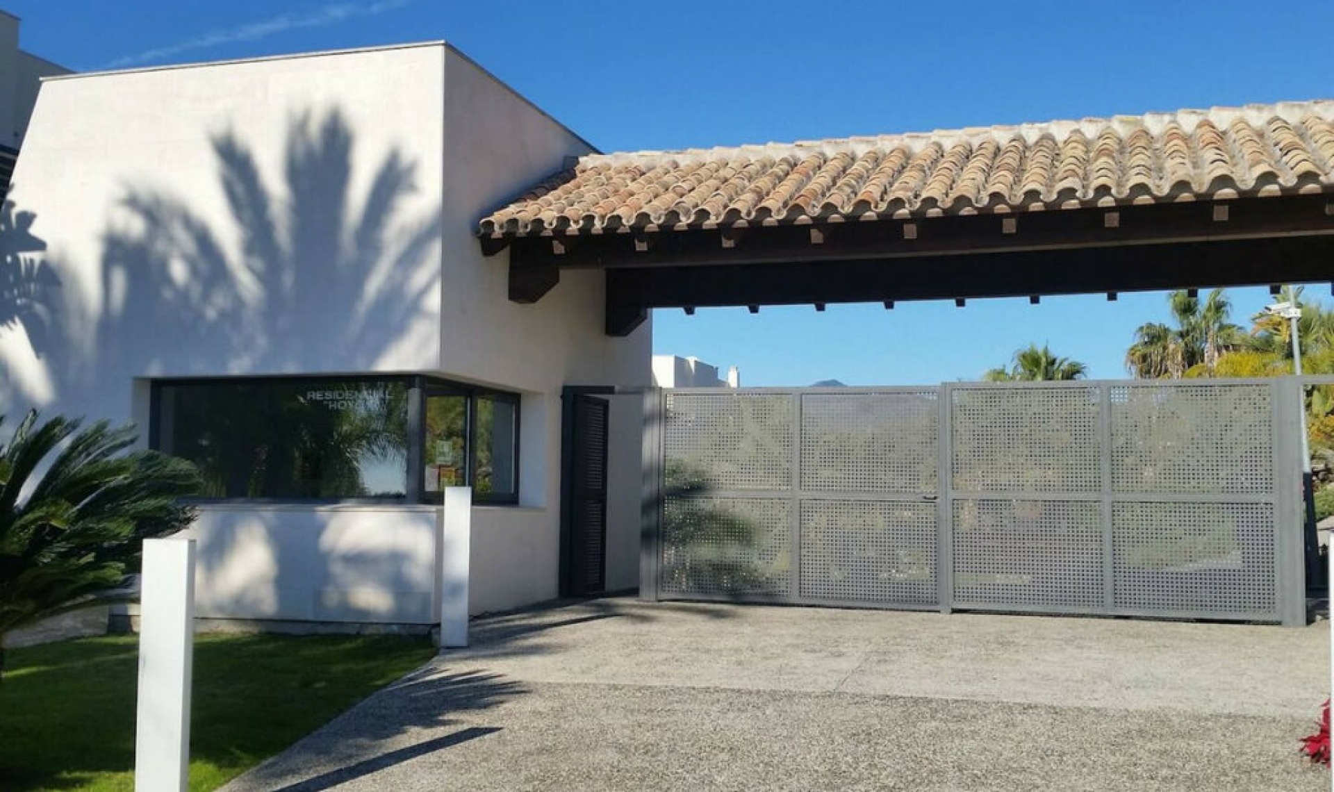 Resale - Apartment -
Los Flamingos