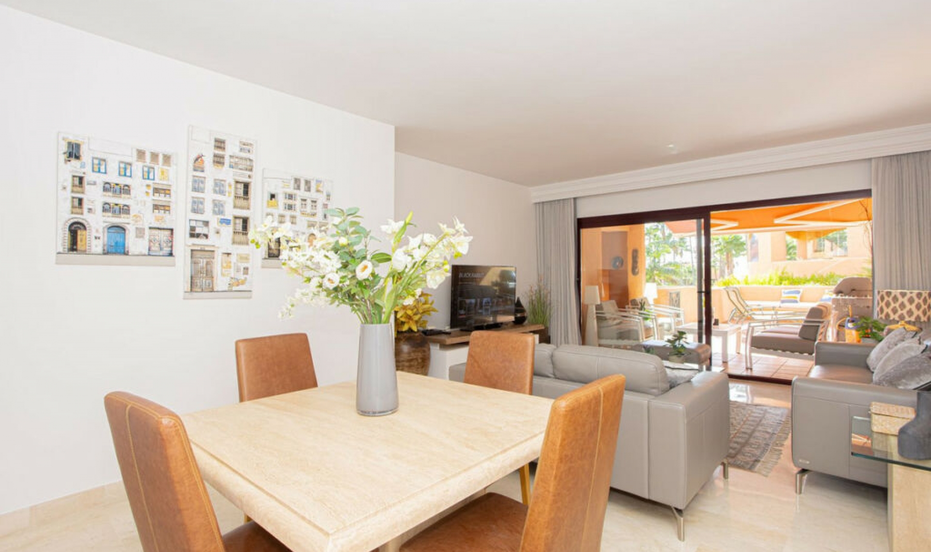 Resale - Apartment -
Los Flamingos