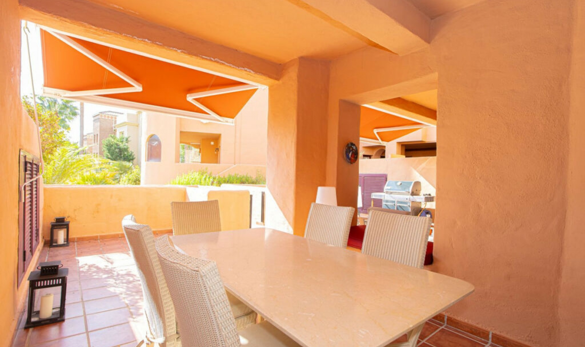 Resale - Apartment -
Los Flamingos