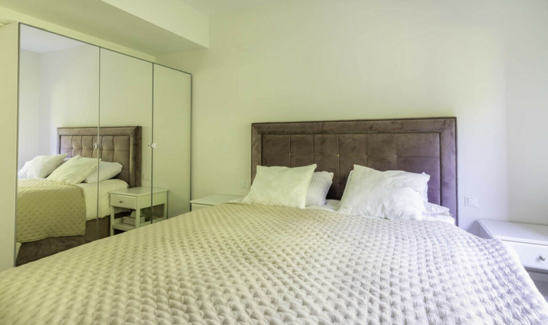 Resale - Apartment -
Los Flamingos