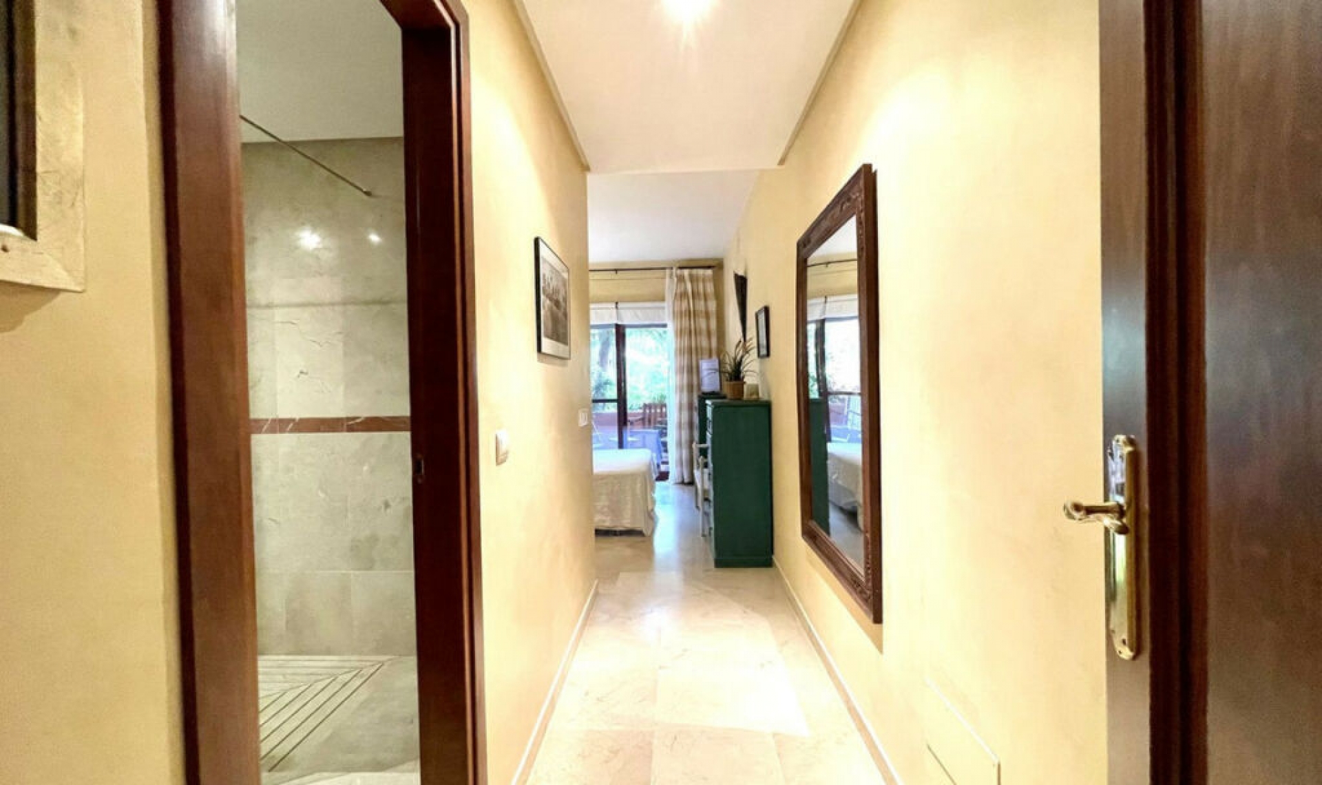 Resale - Apartment -
Los Monteros