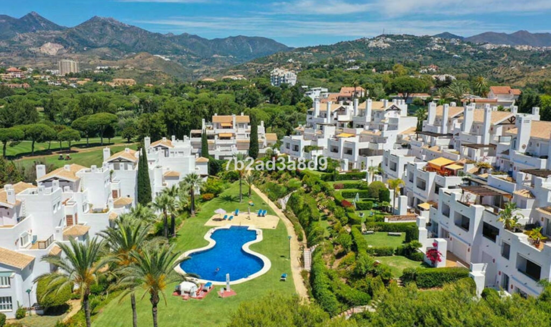 Resale - Apartment -
Los Monteros