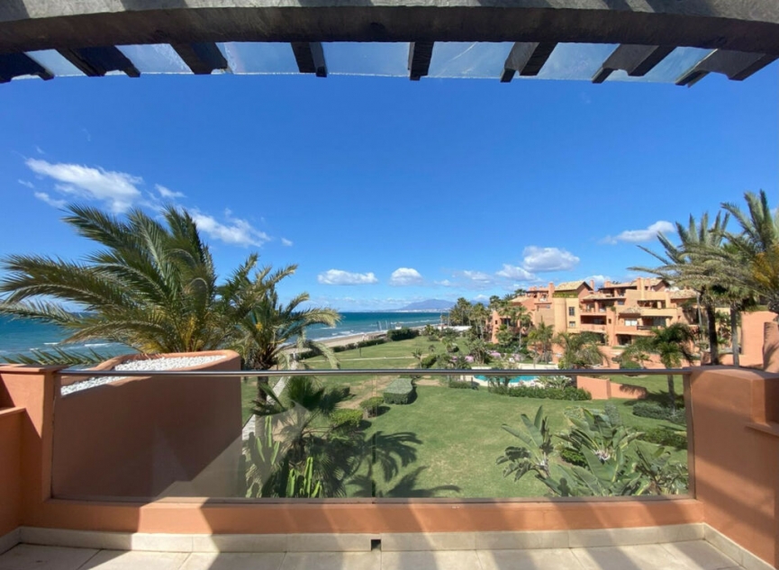 Resale - Apartment -
Los Monteros