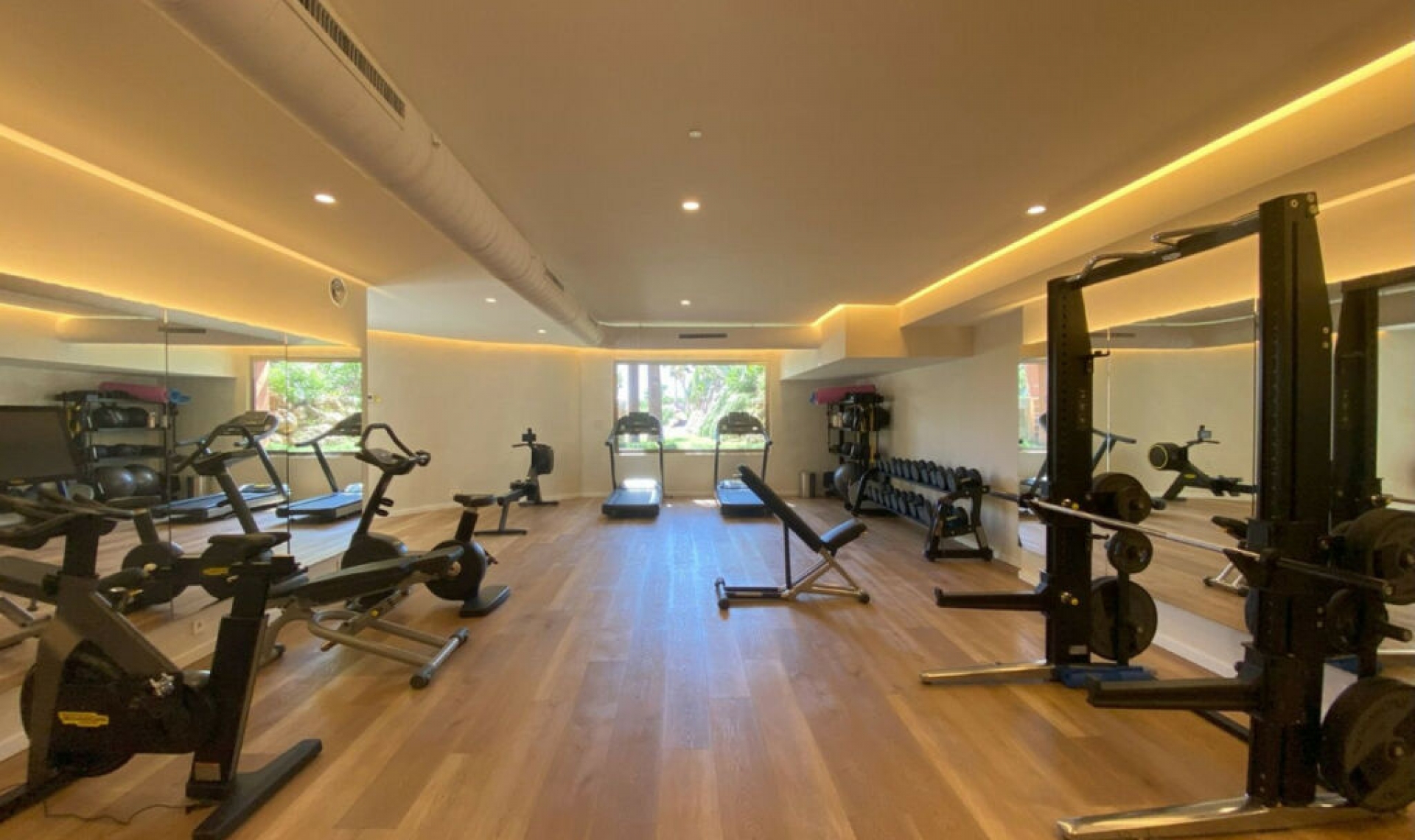 Resale - Apartment -
Los Monteros