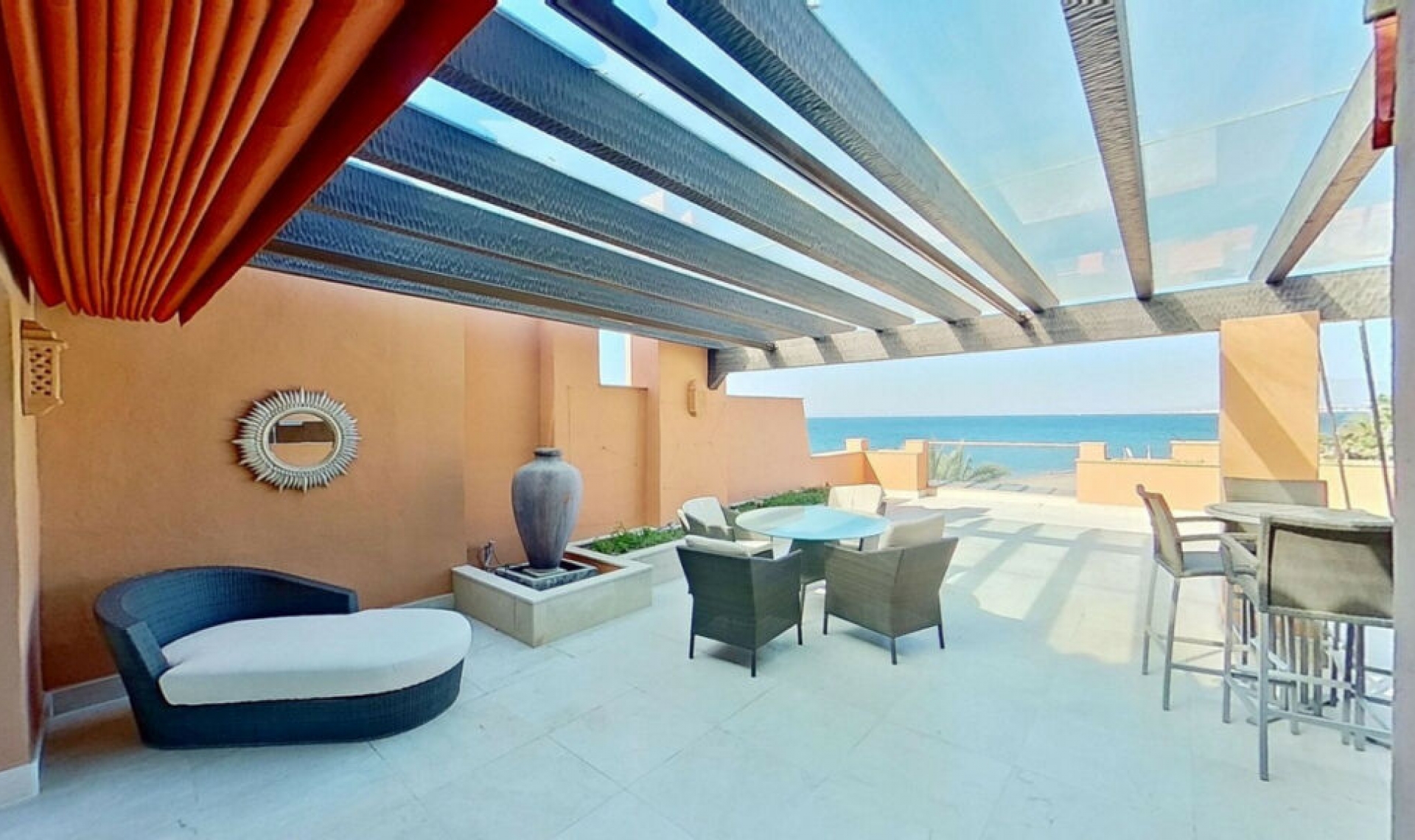 Resale - Apartment -
Los Monteros