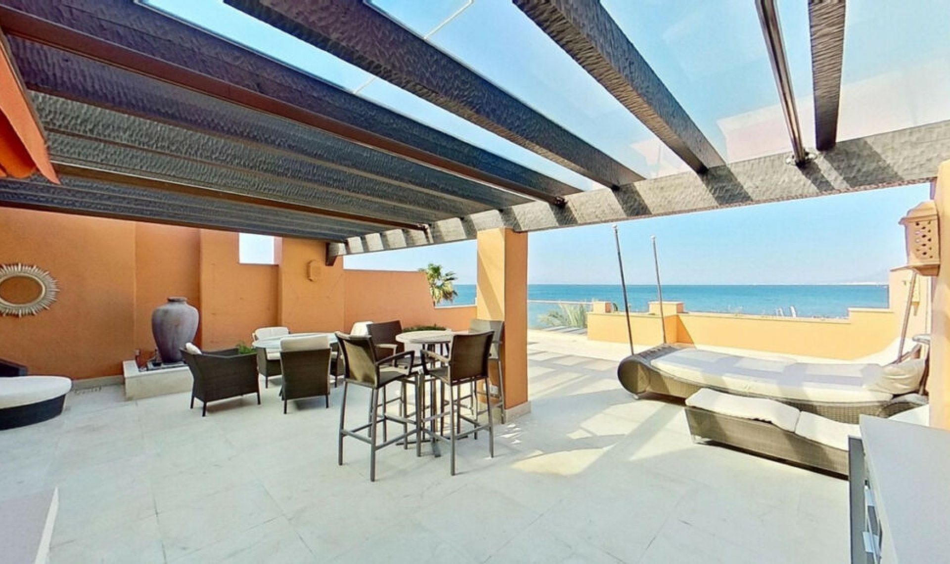 Resale - Apartment -
Los Monteros