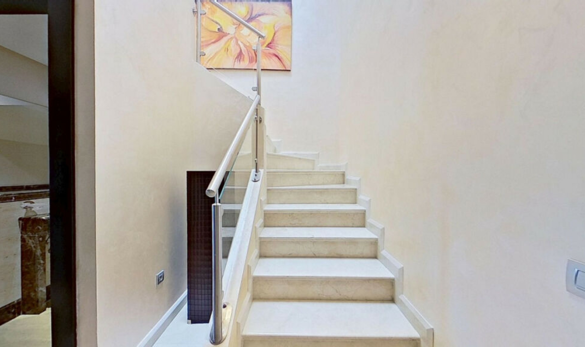 Resale - Apartment -
Los Monteros