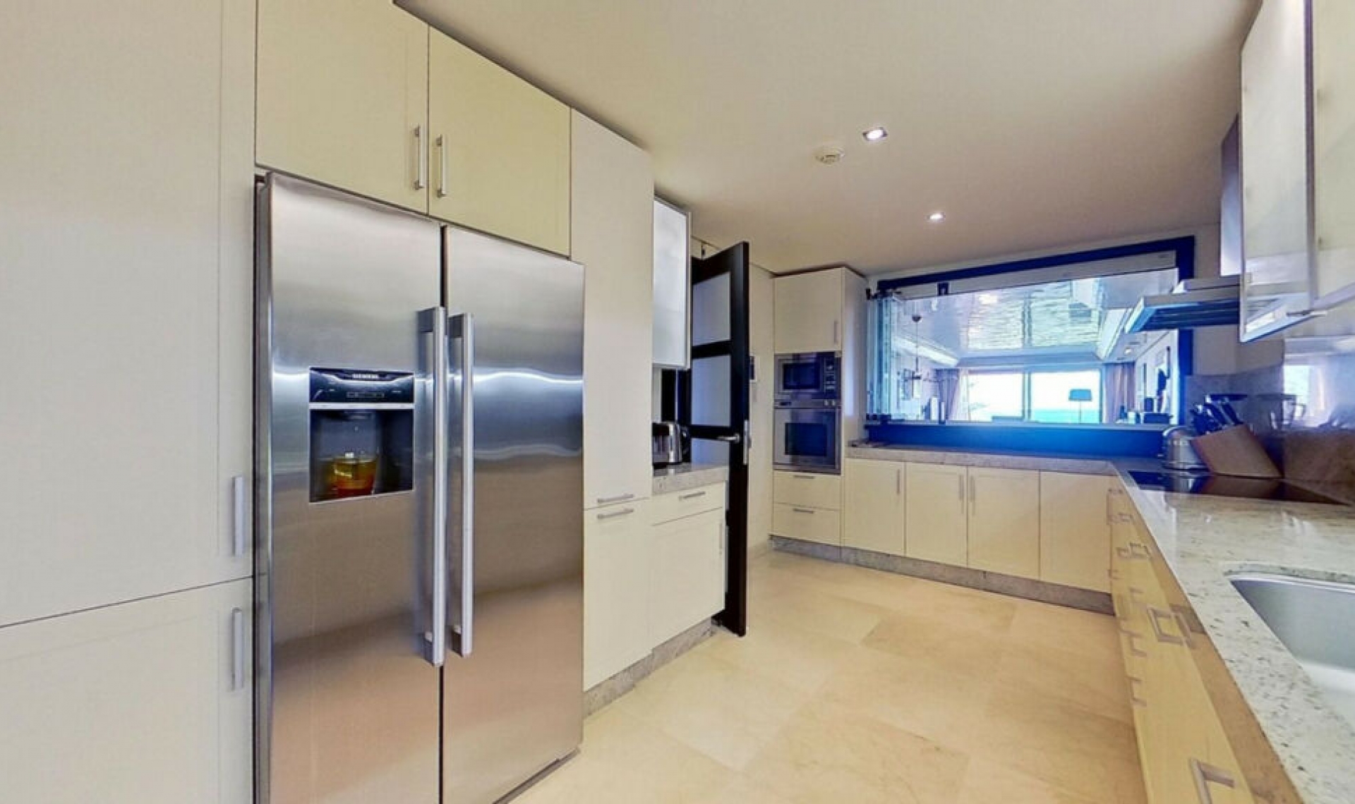 Resale - Apartment -
Los Monteros