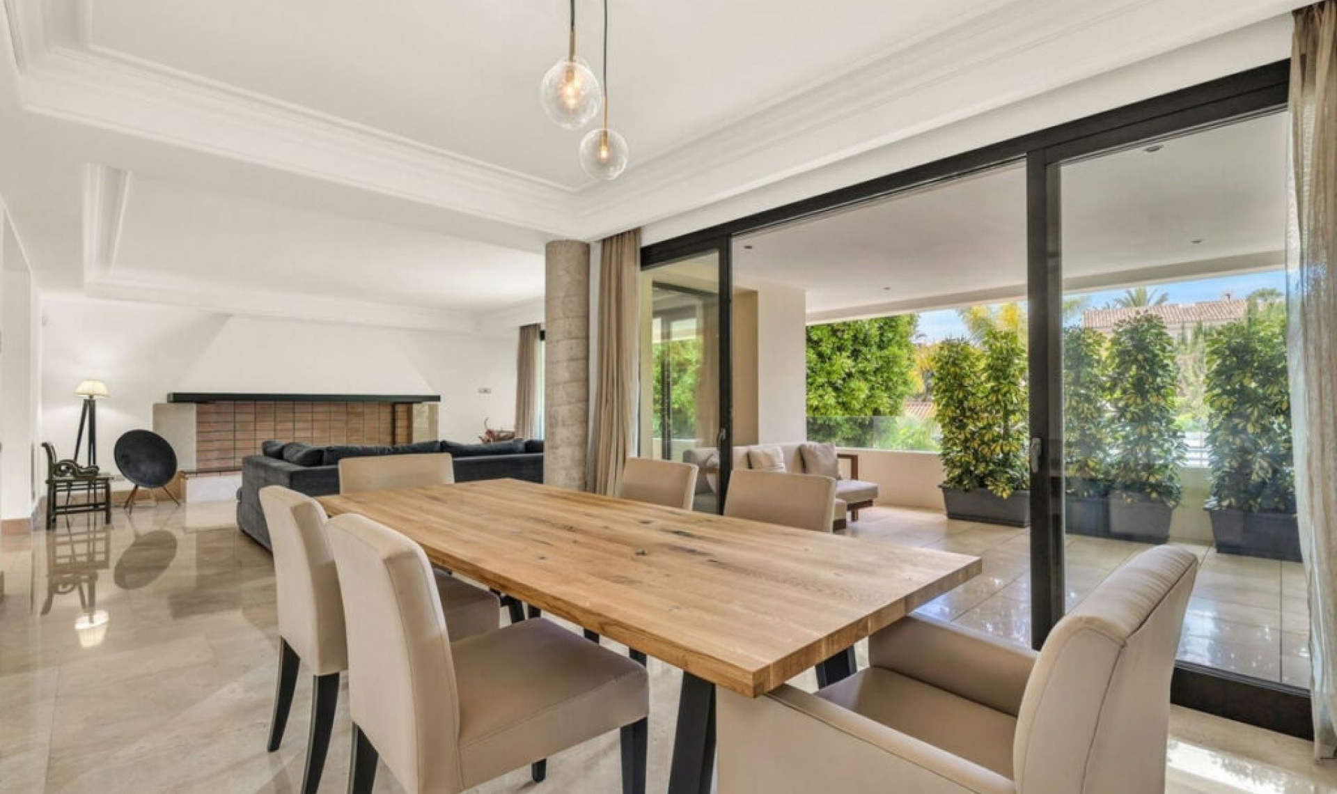 Resale - Apartment -
Los Monteros