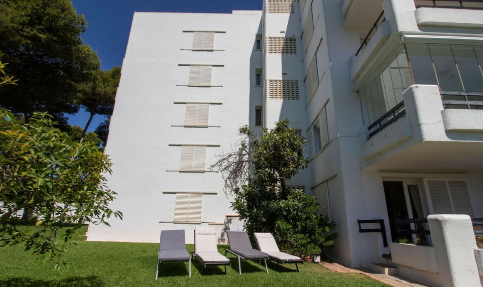 Resale - Apartment -
Los Monteros