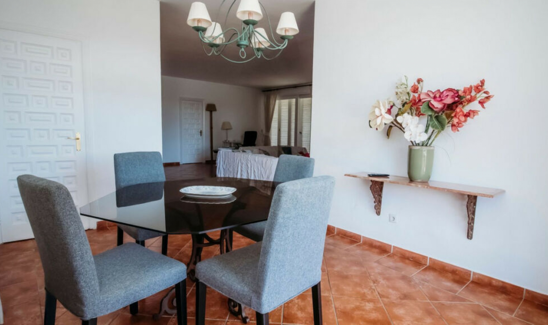 Resale - Apartment -
Los Monteros