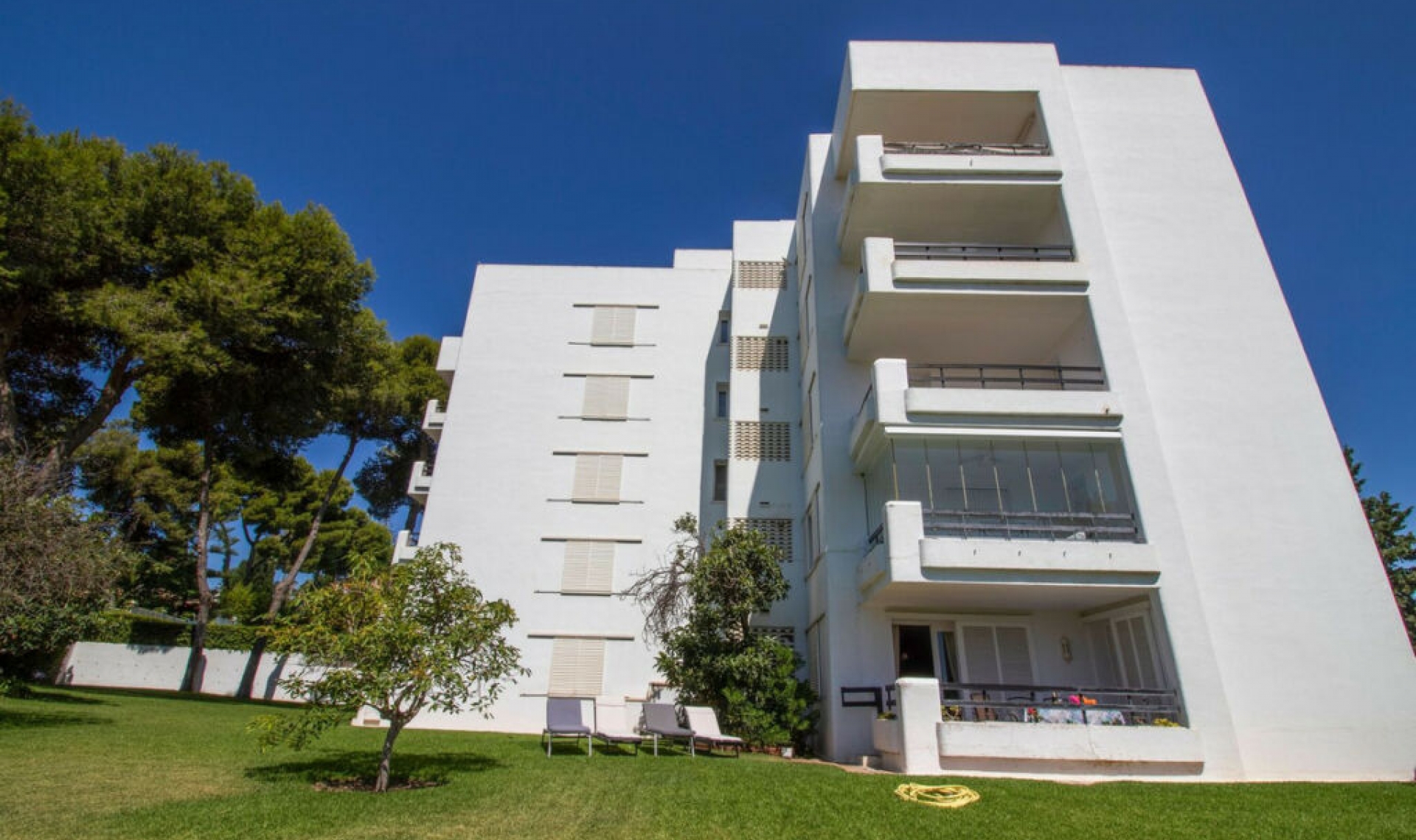 Resale - Apartment -
Los Monteros