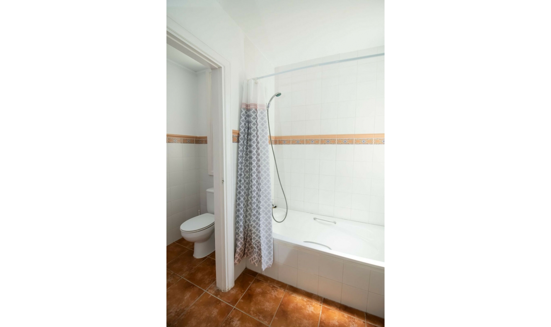 Resale - Apartment -
Los Monteros