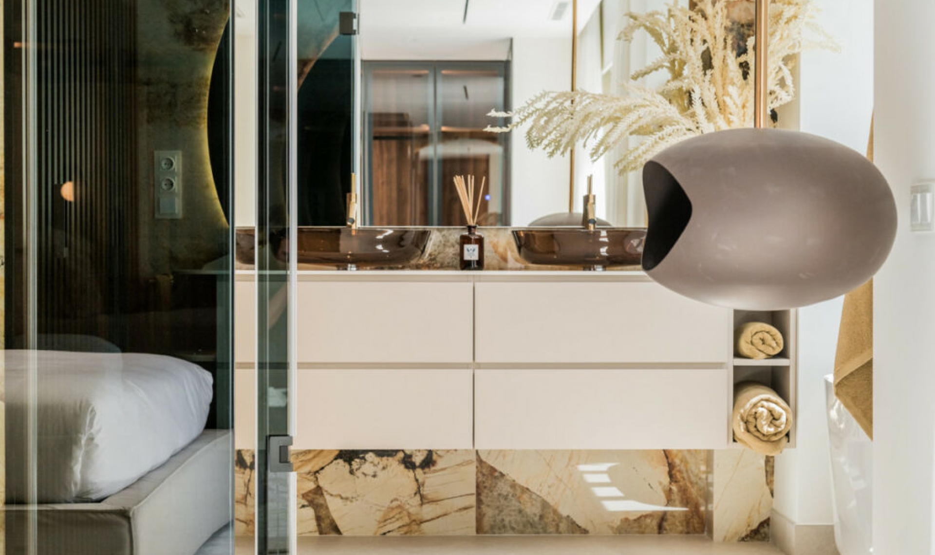 Resale - Apartment -
Los Monteros