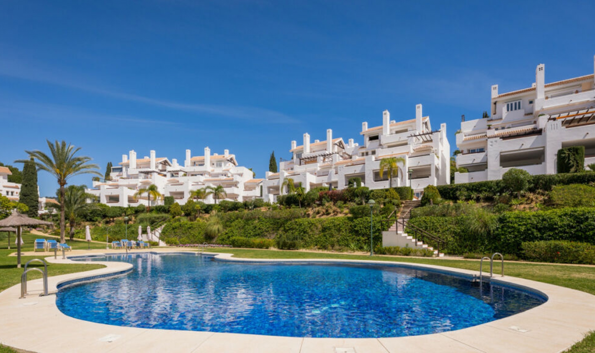 Resale - Apartment -
Los Monteros