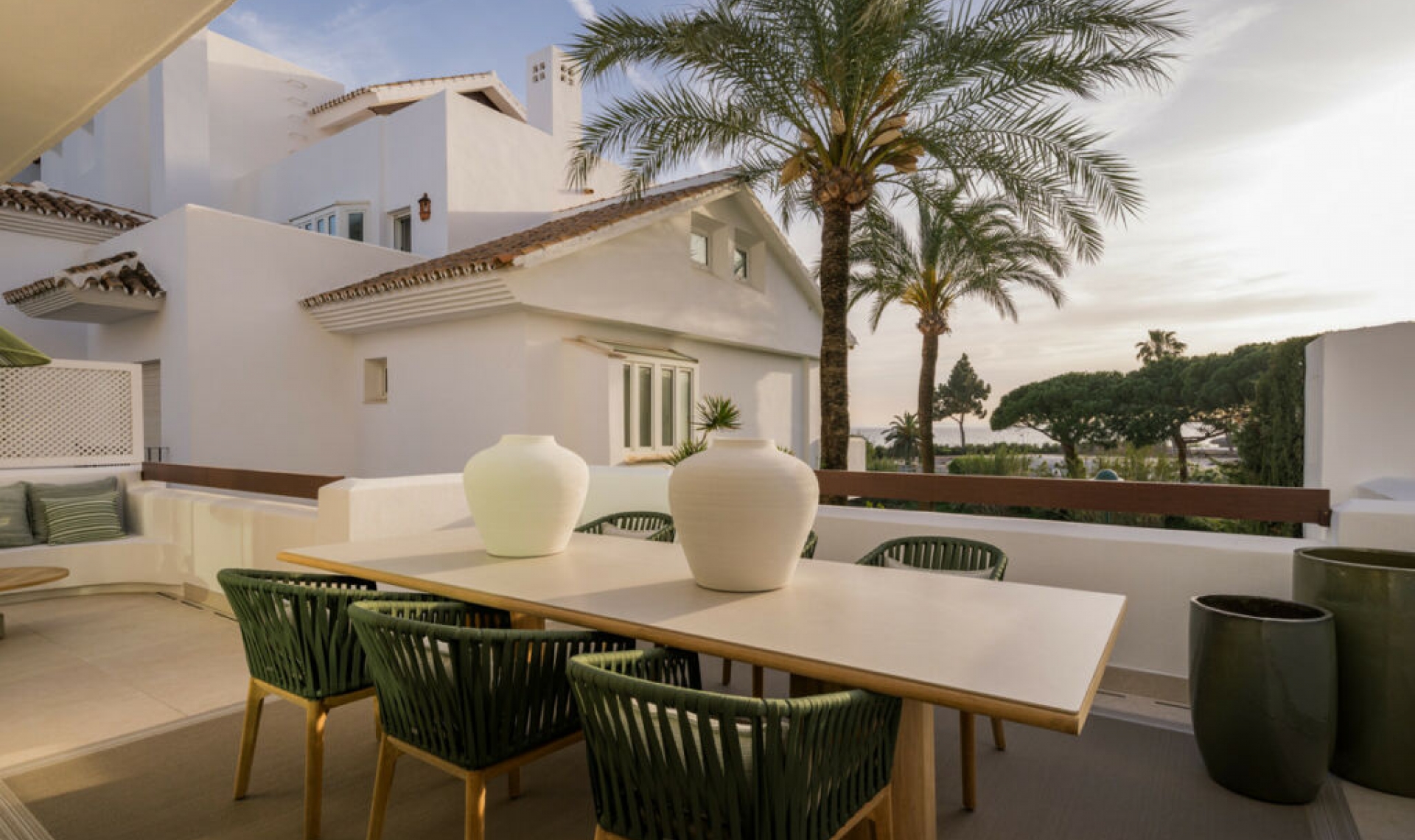Resale - Apartment -
Los Monteros