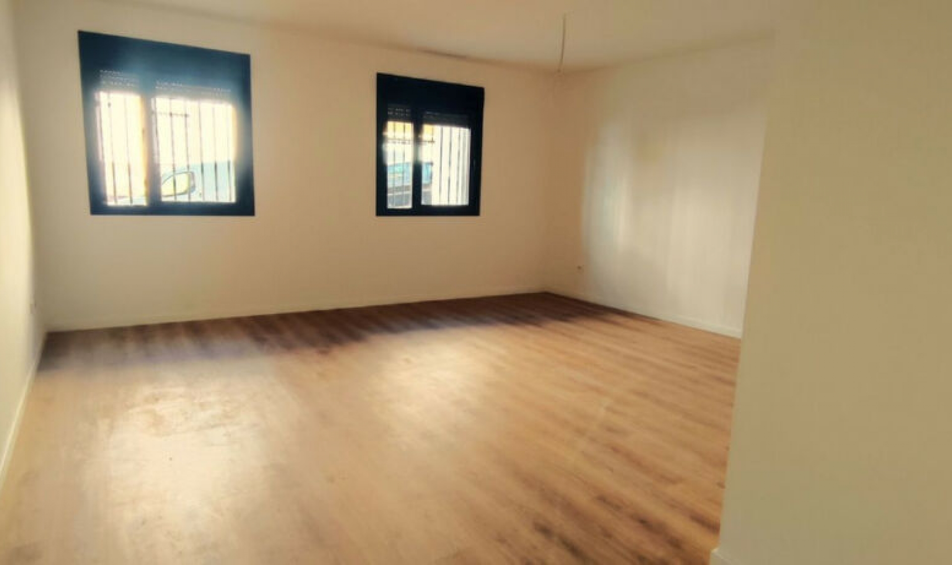Resale - Apartment -
Málaga Centro