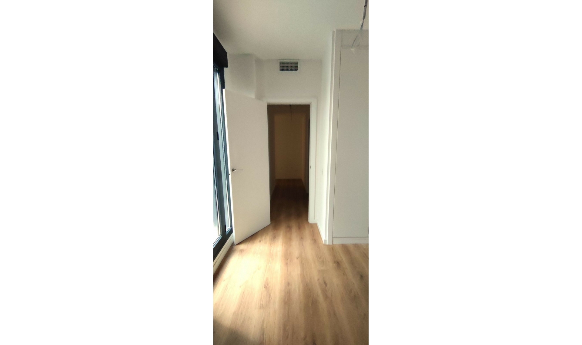 Resale - Apartment -
Málaga Centro