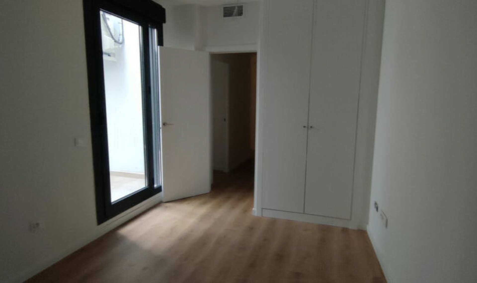 Resale - Apartment -
Málaga Centro