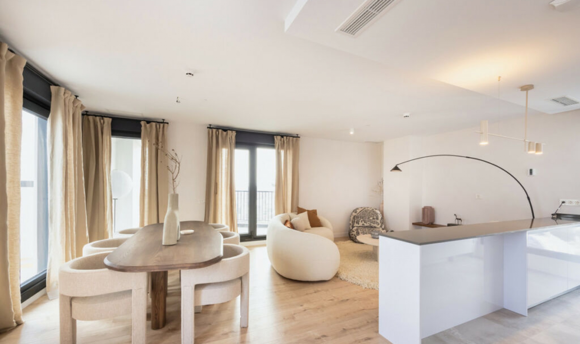 Resale - Apartment -
Málaga Centro