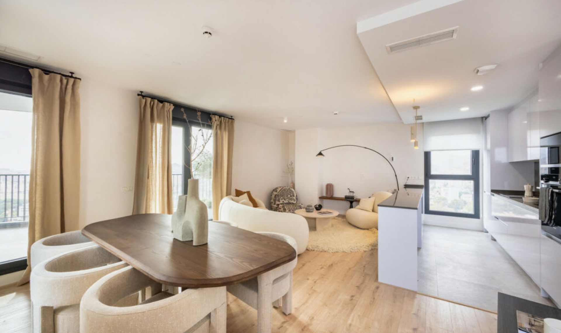 Resale - Apartment -
Málaga Centro