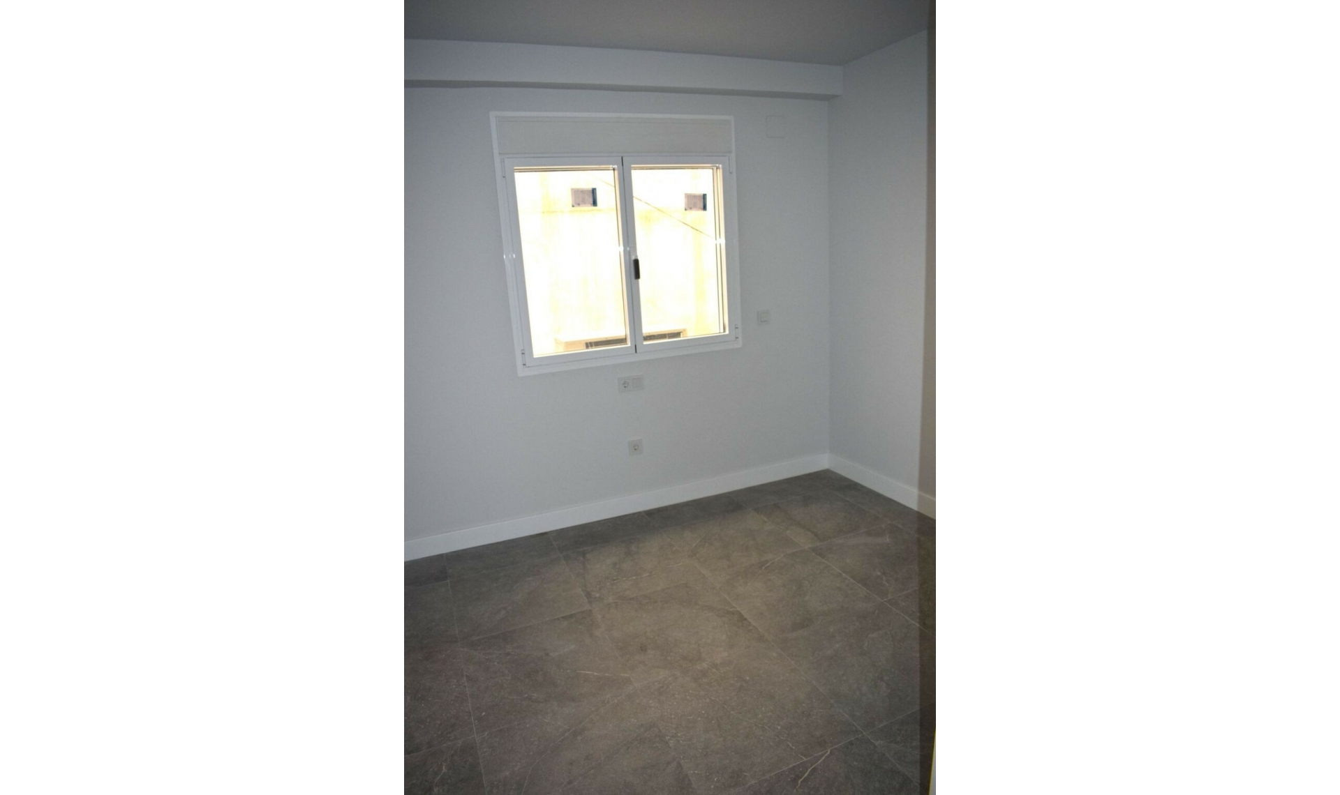 Resale - Apartment -
Málaga Centro