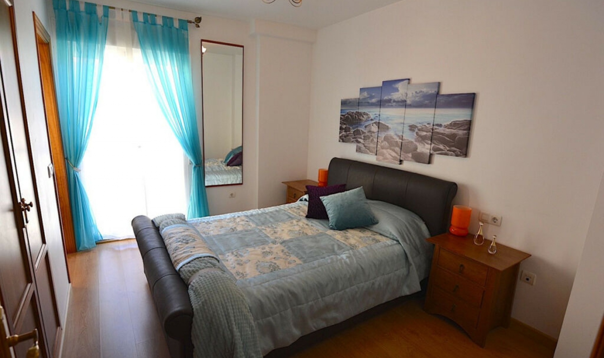 Resale - Apartment -
Málaga Centro
