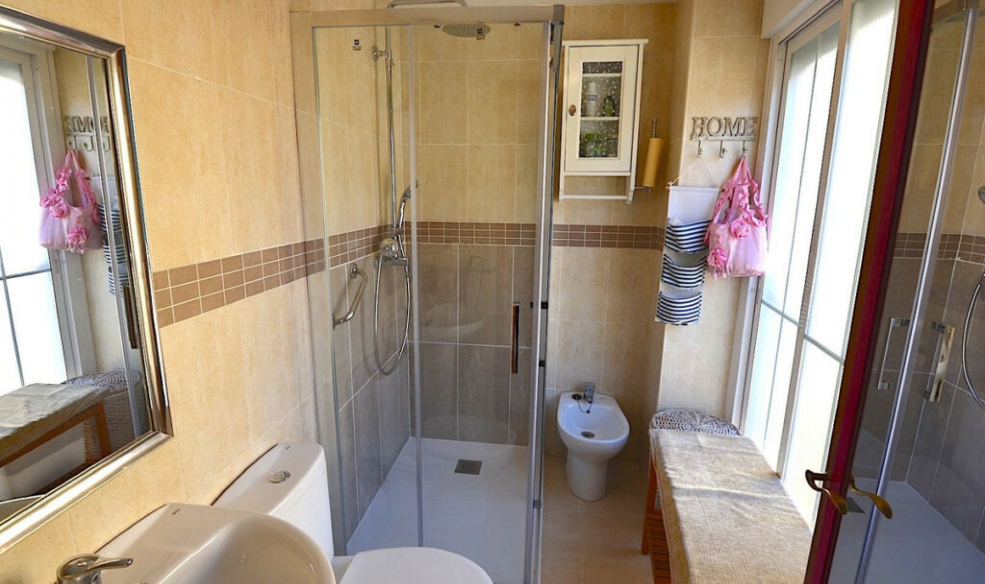 Resale - Apartment -
Málaga Centro