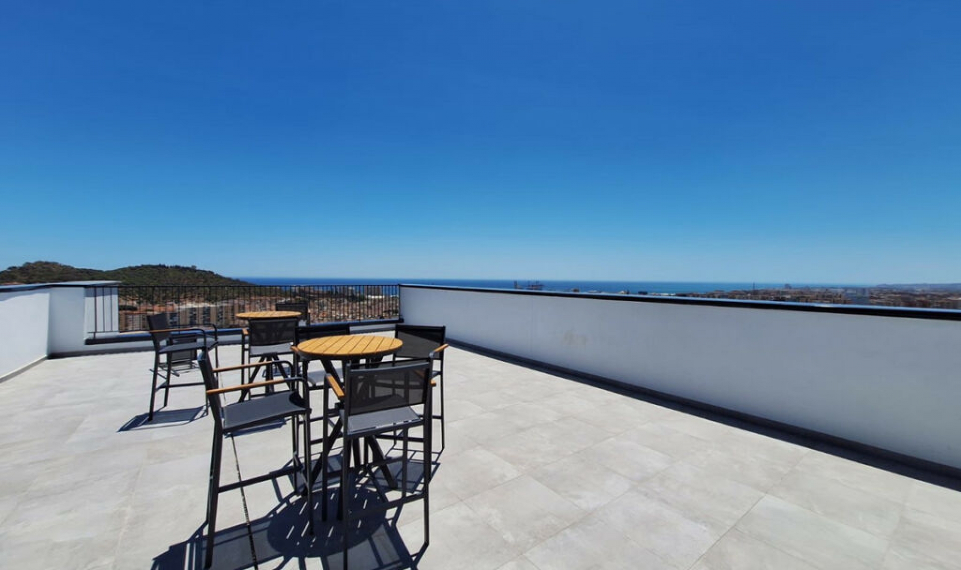Resale - Apartment -
Málaga Centro