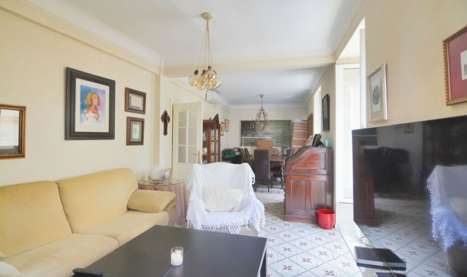 Resale - Apartment -
Málaga Centro