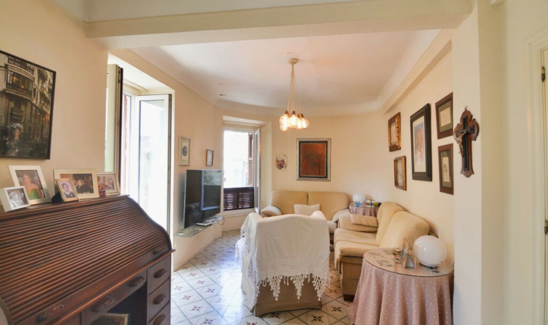 Resale - Apartment -
Málaga Centro