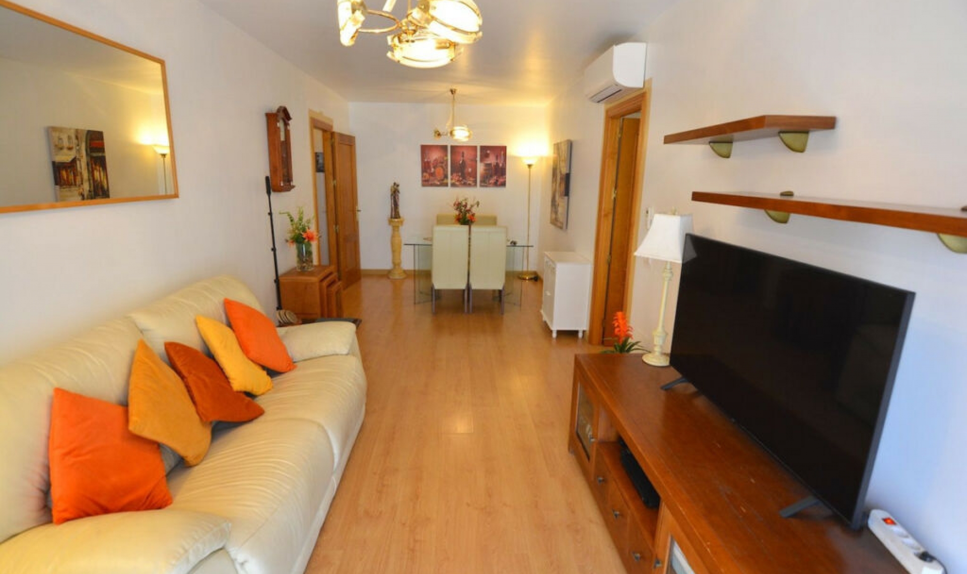 Resale - Apartment -
Málaga Centro