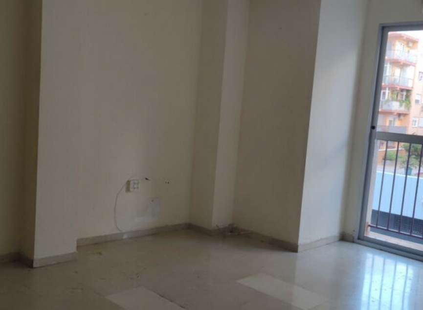 Resale - Apartment -
Málaga Centro