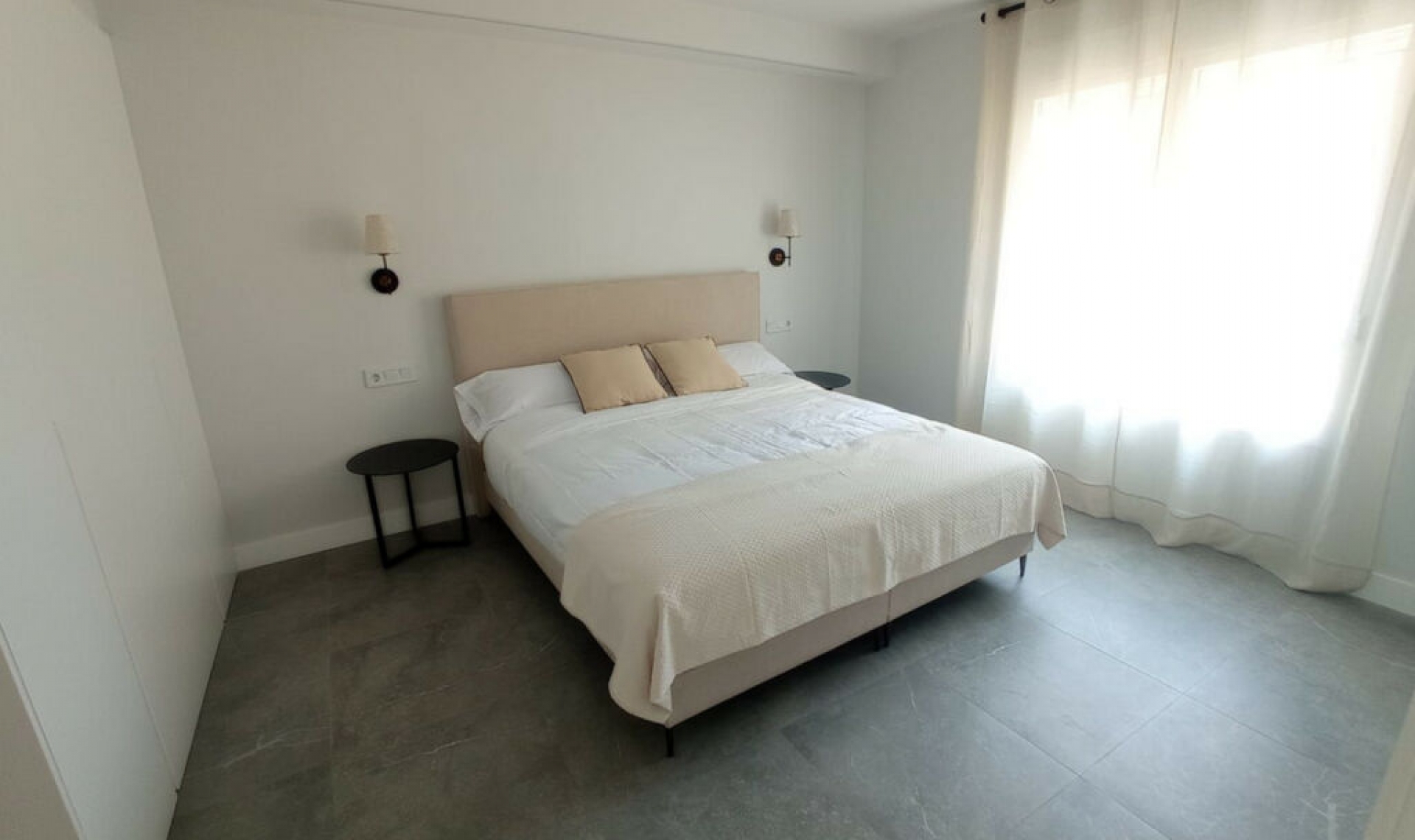 Resale - Apartment -
Málaga Centro