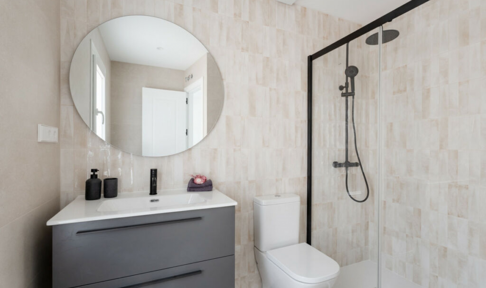 Resale - Apartment -
Málaga Centro