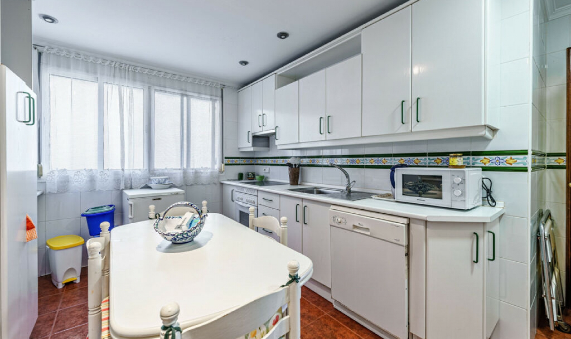 Resale - Apartment -
Málaga Centro