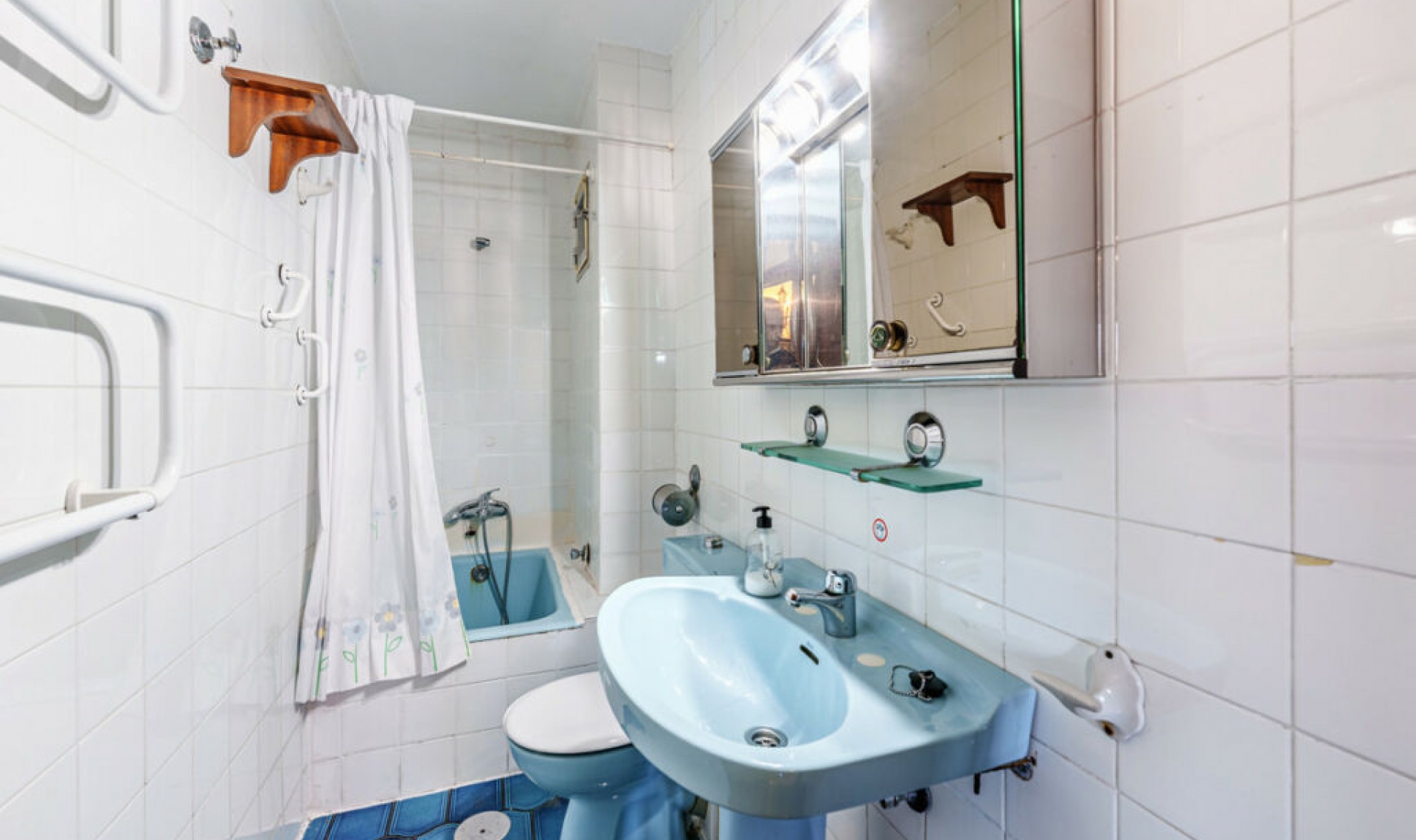 Resale - Apartment -
Málaga Centro